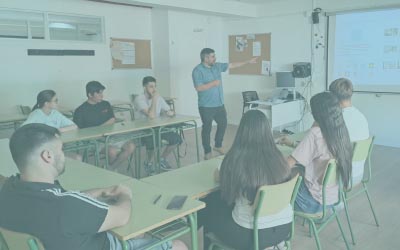 Mesa de trabajo con estudiantes del CFP Juan XXIII sobre vivienda y emancipación juvenil